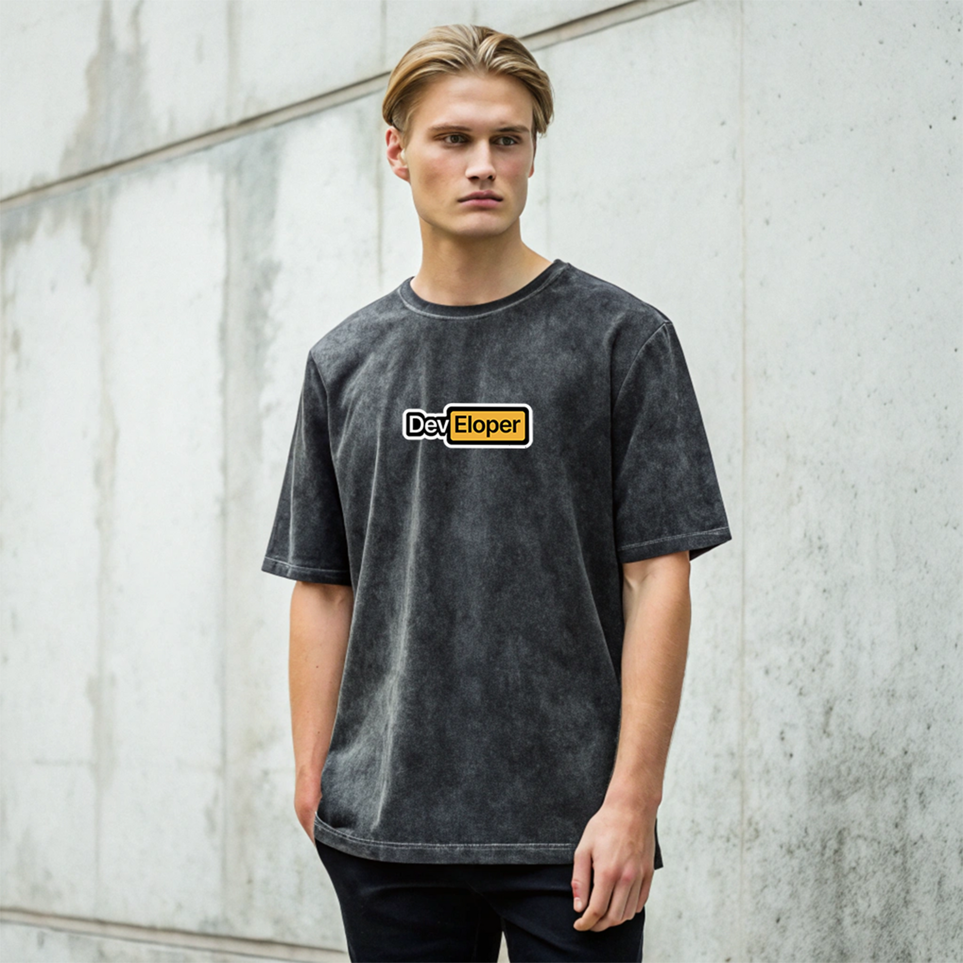 "DevEloper" Graphic T-Shirt – Vintage Black